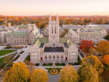 BOSTON COLLEGE CAMPUS, GASSON HALL Online