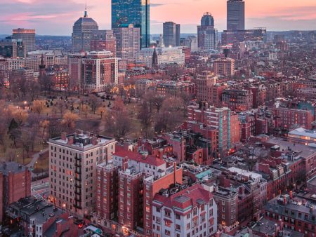 BEACON HILL AND BOSTON SKYLINE Online now